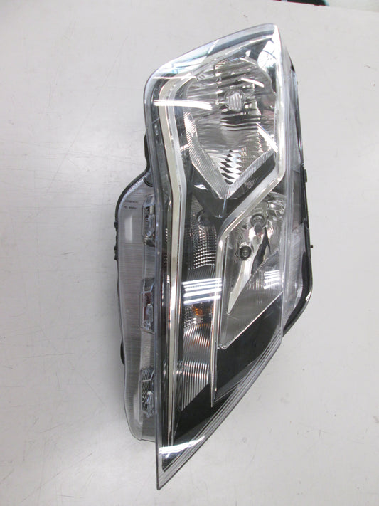 💡 Faro delantero — SEAT TOLEDO (desde 2012) — Faro con regulación eléctrica con motor de regulación interior, acabado negro (H7/H7)
