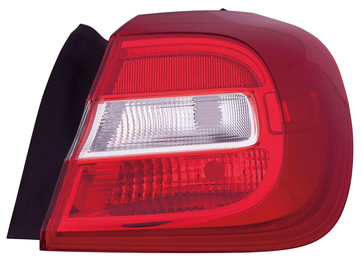 Piloto trasero — MERCEDES GLA X156 (desde 2013) — derecho