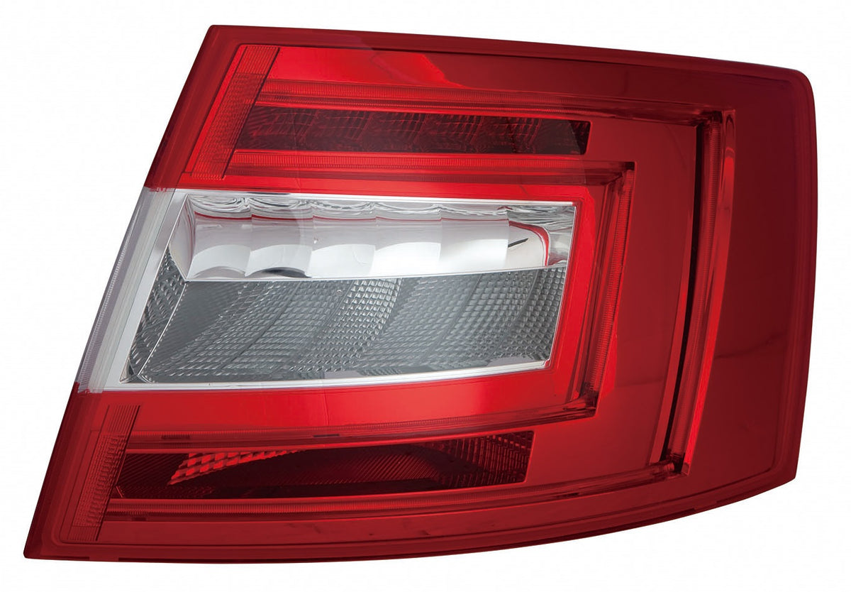 Piloto trasero (4 puertas) (LED) — SKODA OCTAVIA (desde 2013) — derecho
