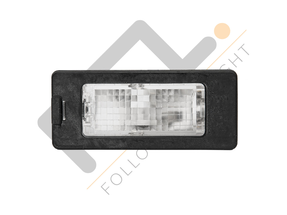 Luz de matrícula — VW GOLF VI Familiar / JETTA / PASSAT Familiar / TOURAN / IBIZA Familiar (desde 07/2009) — estándar
