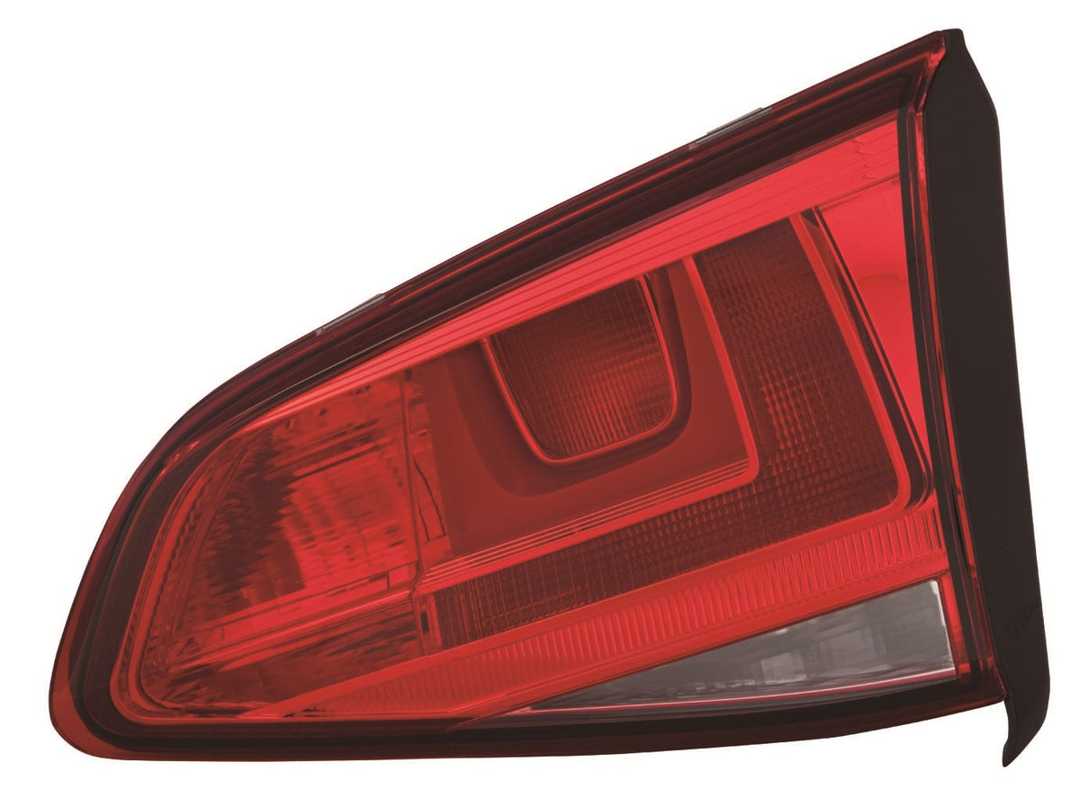 Piloto trasero (sección interior tipo VALEO) — VOLKSWAGEN GOLF VII (desde 2013) — derecho