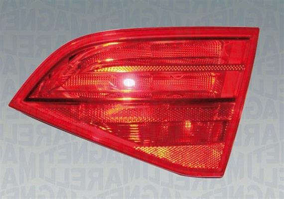 Piloto trasero tapa del maletero con antiniebla Magneti Marelli — AUDI A4 AVANT (desde 2008) — derecho