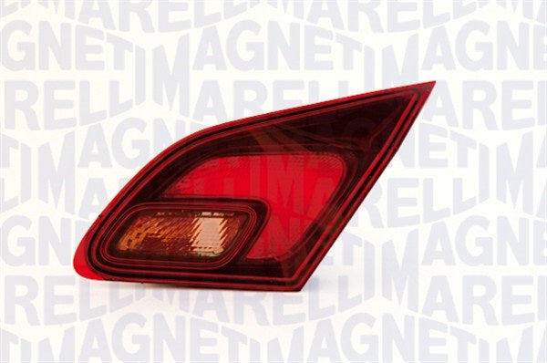 Piloto trasero sección interior ahumado Magneti Marelli (5 puertas) — derecho — OPEL ASTRA (desde 2010) — derecho