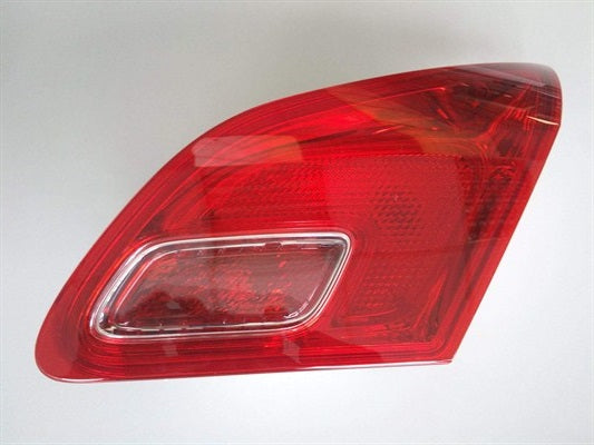 Piloto trasero tapa del maletero Magneti Marelli — OPEL ASTRA J 5 puertas (desde 2009) — derecho
