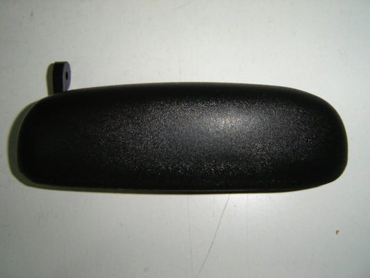 Tirador de puerta delantero — FORD FIESTA (desde 1996)