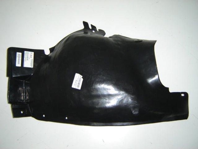 Protector del paso de rueda delantero (sección trasera) — PEUGEOT 206 (desde 1998) - derecho