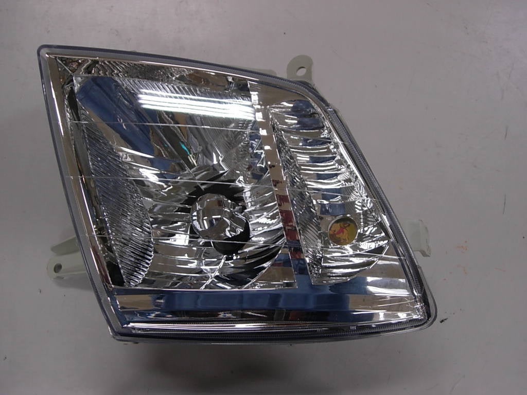 Faro para ISUZU D-MAX (desde 2006) — Derecho