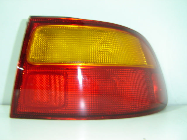 Piloto trasero — HONDA CIVIC (desde 1992) — derecho