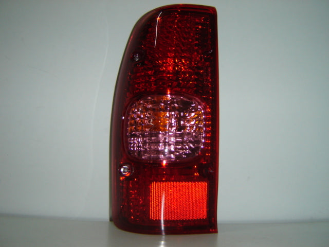 Piloto para MAZDA B2500 (desde 2002) — Izquierdo