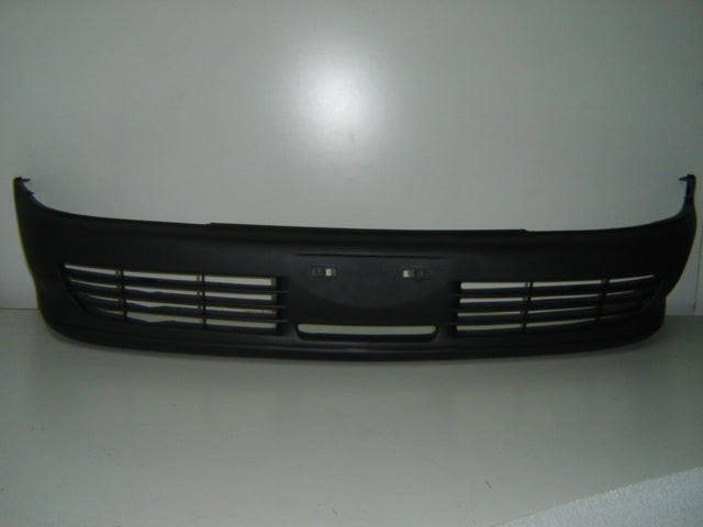 Parachoques delantero — MITSUBISHI LANCER (1992–1994)