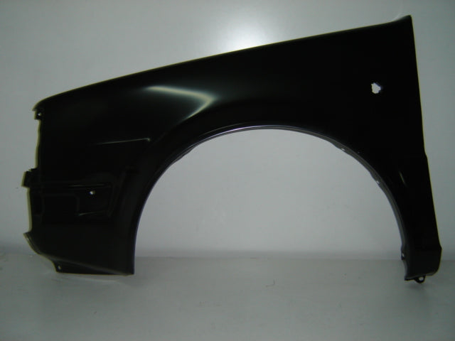 Aleta delantera para NISSAN MICRA (1985–1988) - Izquierdo