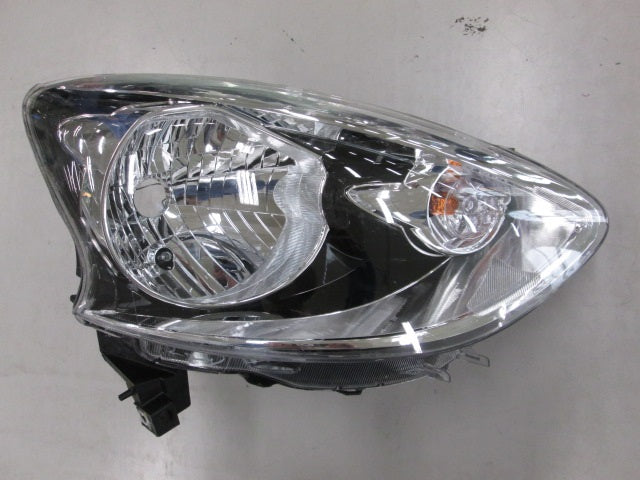 Faro para NISSAN MICRA (desde 2014) - Derecho