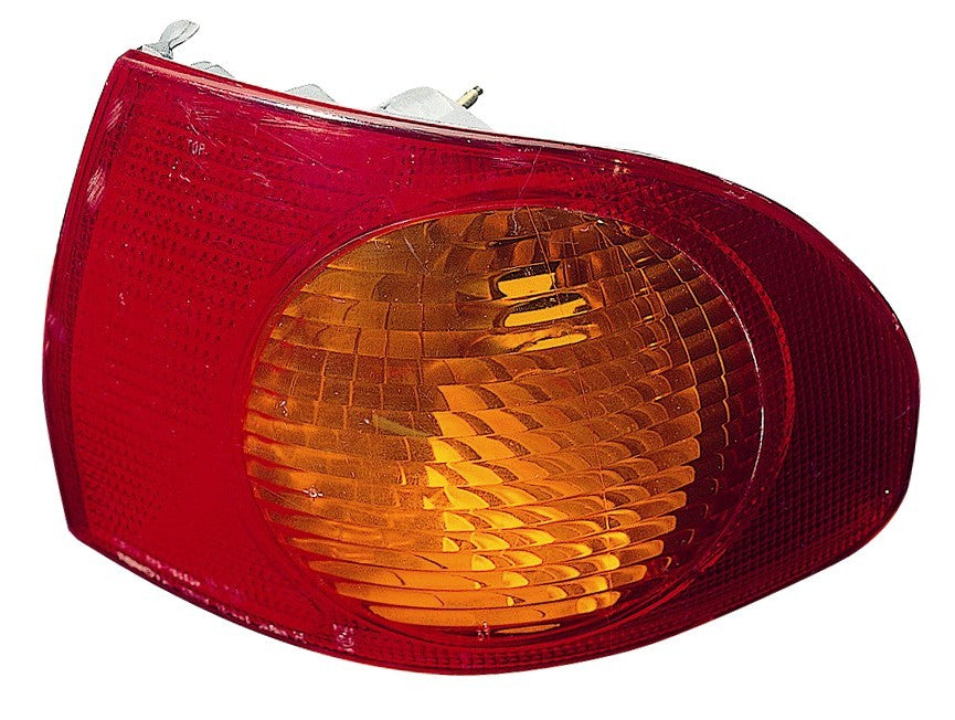 Piloto trasero — TOYOTA COROLLA (desde 1997) — derecho