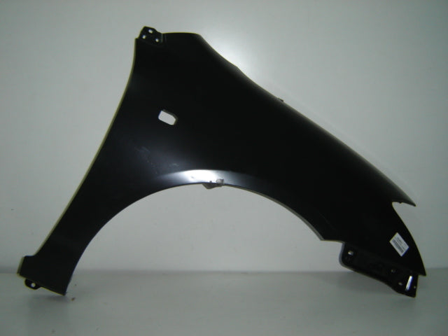 Aleta delantera para hatchback — TOYOTA COROLLA (desde 2002) - derecho