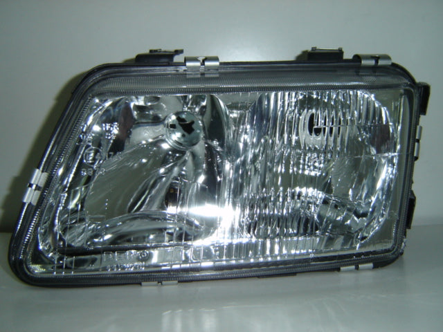 Faro delantero — AUDI A3 (desde 1996) - izquierdo
