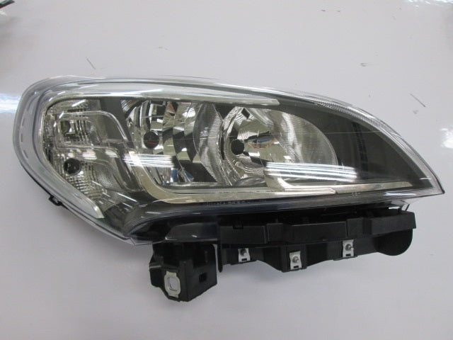 Faro con regulación eléctrica y motor (H7/H7) — FIAT DOBLÒ (desde 2015) — derecho