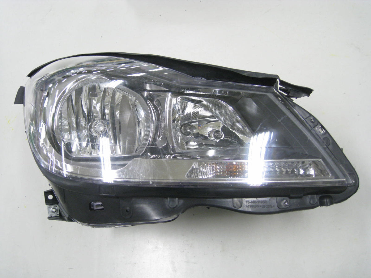 Faro delantero para MERCEDES C W204/SP/COUPE (desde 2011) - Izquierdo