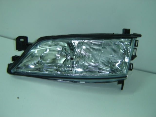 Faro delantero para OPEL VECTRA (desde 1995) - Izquierdo