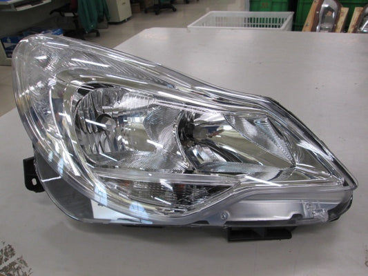 Faro delantero para OPEL CORSA (desde 2011) - Izquierdo