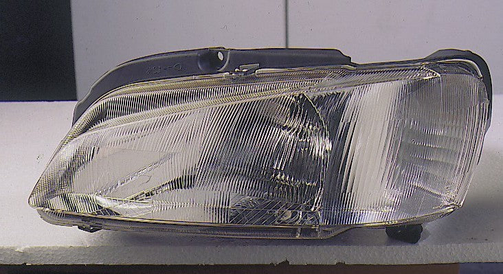 Faro delantero para PEUGEOT 106 (desde 1996) - Izquierdo