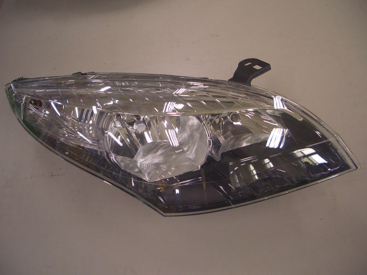 Faro delantero para RENAULT MEGANE (desde 2012) - Derecho