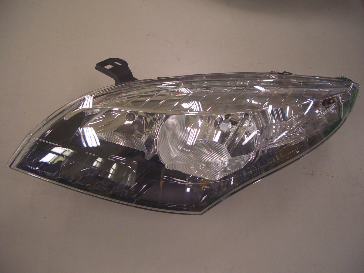 Faro delantero para RENAULT MEGANE (desde 2012) - Izquierdo