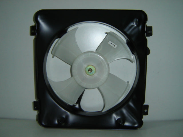Electroventilador del aire acondicionado — HONDA CIVIC (desde 1996)