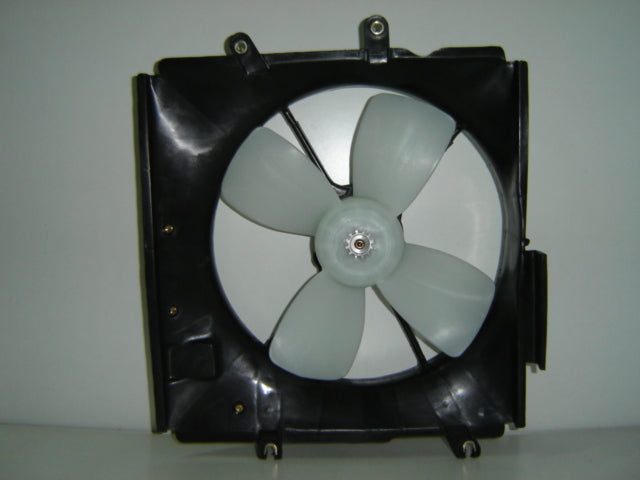 Electroventilador del radiador — MAZDA 323 SEDAN (desde 1990)