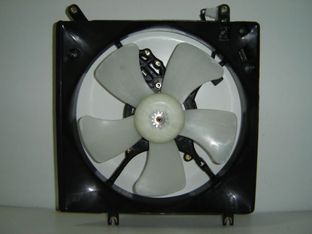 Electroventilador del radiador — MITSUBISHI GALANT (desde 1997)