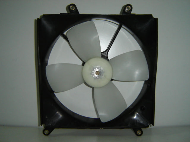 Electroventilador del radiador — TOYOTA COROLLA EE90 (desde 1988)