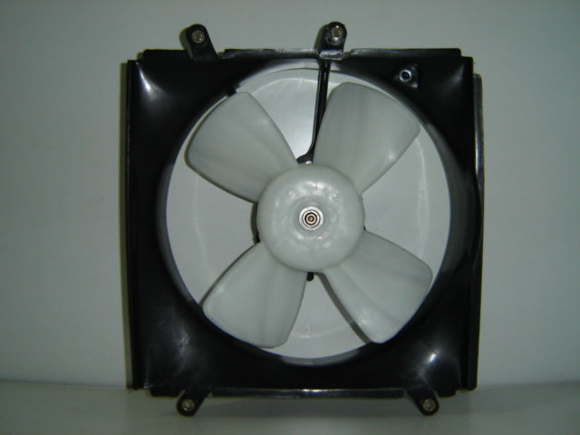 Electroventilador del radiador — TOYOTA RAV4 (desde 1994)