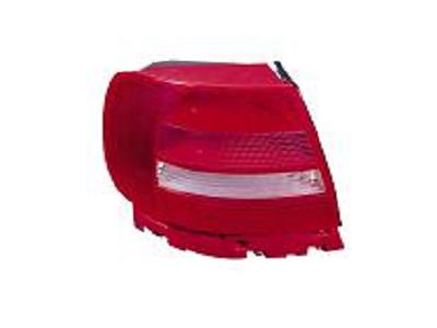 Piloto trasero — AUDI A4 (1999–2000) — derecho