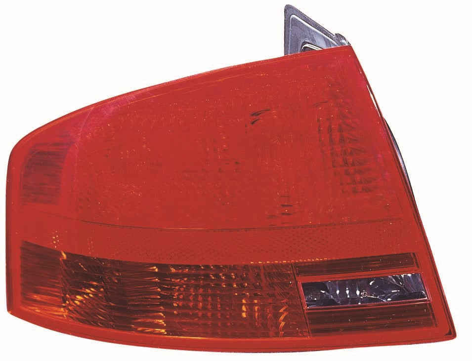 Piloto trasero (4 puertas) — AUDI A4 (desde 2004) — izquierdo