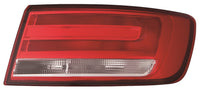 Piloto trasero (sección exterior) — AUDI A4 (desde 2015) — derecho