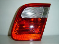 Piloto trasero (central 4 puertas) — BMW E46 (desde 1998) — derecho