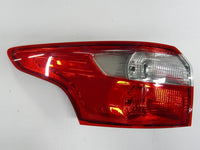 Piloto trasero (familiar) — FORD FOCUS (desde 2011) — izquierdo