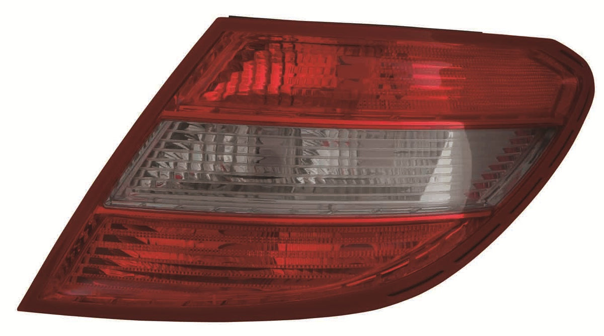 Piloto trasero (acabado rojo/ahumado 4 puertas) — MERCEDES C W204 (desde 2007) — derecho