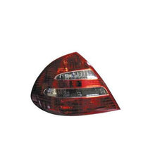 Piloto trasero (CLASSIC/ELEGA) — MERCEDES W211 (desde 2002) — derecho