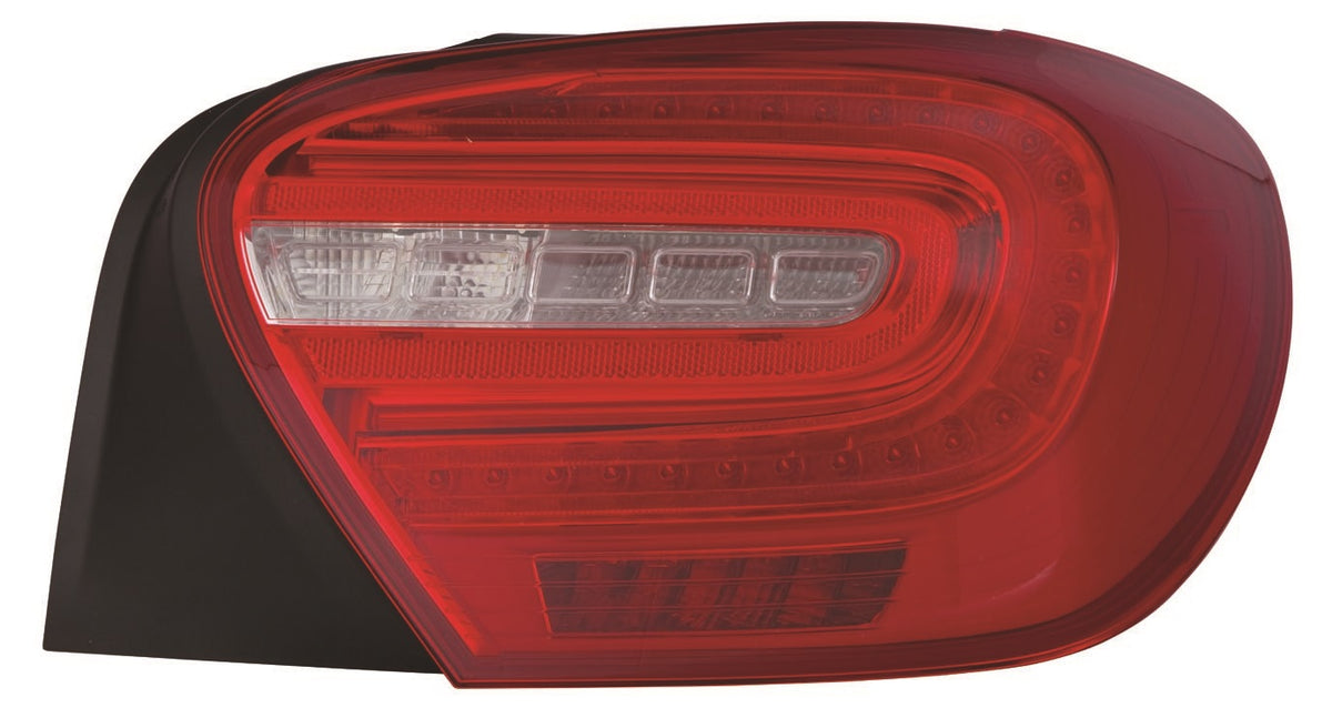 Piloto trasero (conector oval) (LED) — MERCEDES A W176 (desde 2012) — derecho