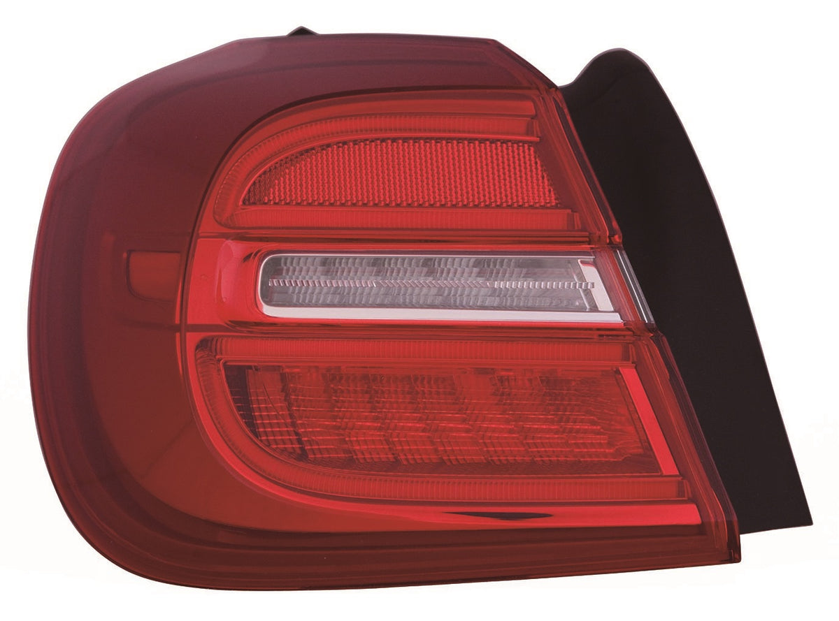 Piloto trasero (LED) — MERCEDES GLA X156 (desde 2013) — izquierdo