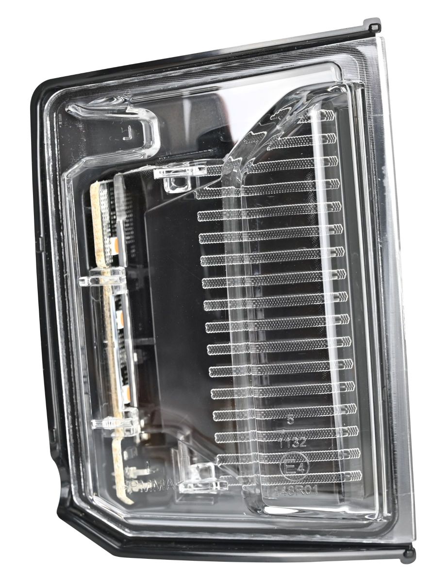 Piloto lateral LED (retrovisor) — RENAULT TRAFIC / NISSAN PRIMASTAR (desde 08/2021) — izquierdo