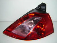 Piloto trasero (3/5 puertas) — RENAULT MEGANE (desde 2002) — derecho