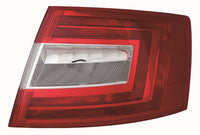 Piloto trasero (4 puertas) — SKODA OCTAVIA (desde 2013) — derecho