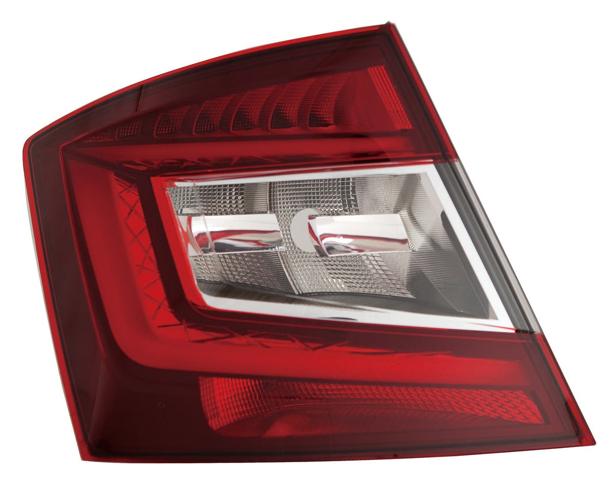 Piloto trasero (LED/PY21W/P21W/H21W) — SKODA FABIA III KOMBI/4 puertas (desde 09/2018) — izquierdo