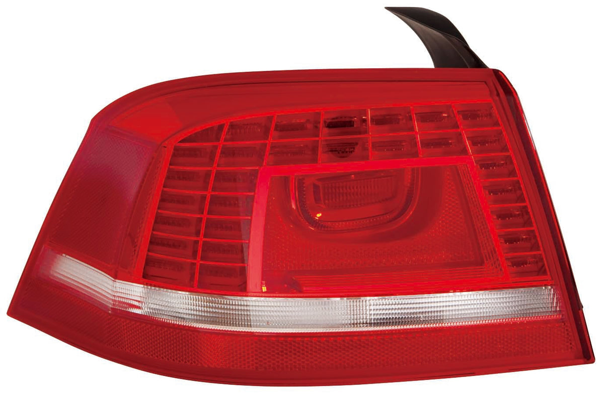 Piloto trasero (4 puertas) (PY21W/W16W/LED) — VOLKSWAGEN PASSAT (desde 2010) — izquierdo