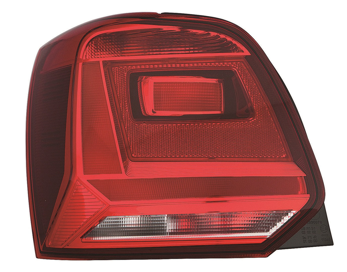 Piloto trasero (oscuro) — VOLKSWAGEN POLO (desde 2014) — izquierdo