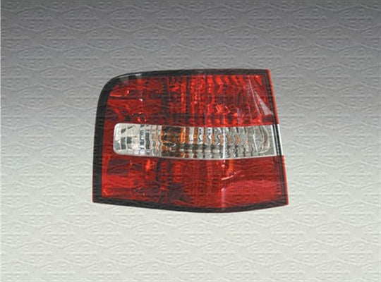 Piloto trasero — FIAT STILO Familiar (desde 2003) — izquierdo