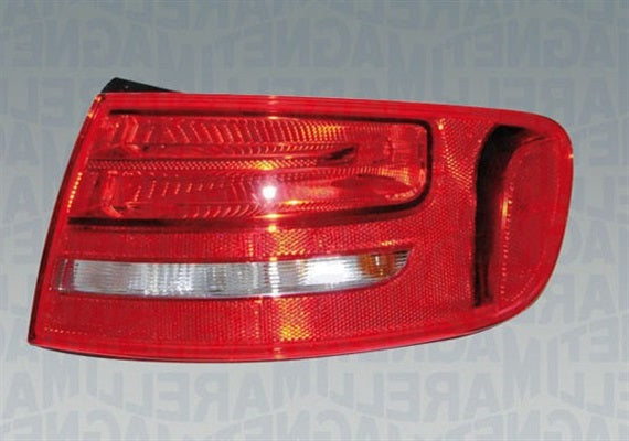 Piloto trasero sección exterior Magneti Marelli — AUDI A4 AVANT (desde 2008) — derecho