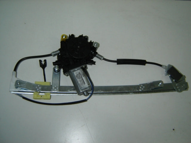 Elevalunas eléctrico trasero — BMW E46 (desde 1998) - derecho