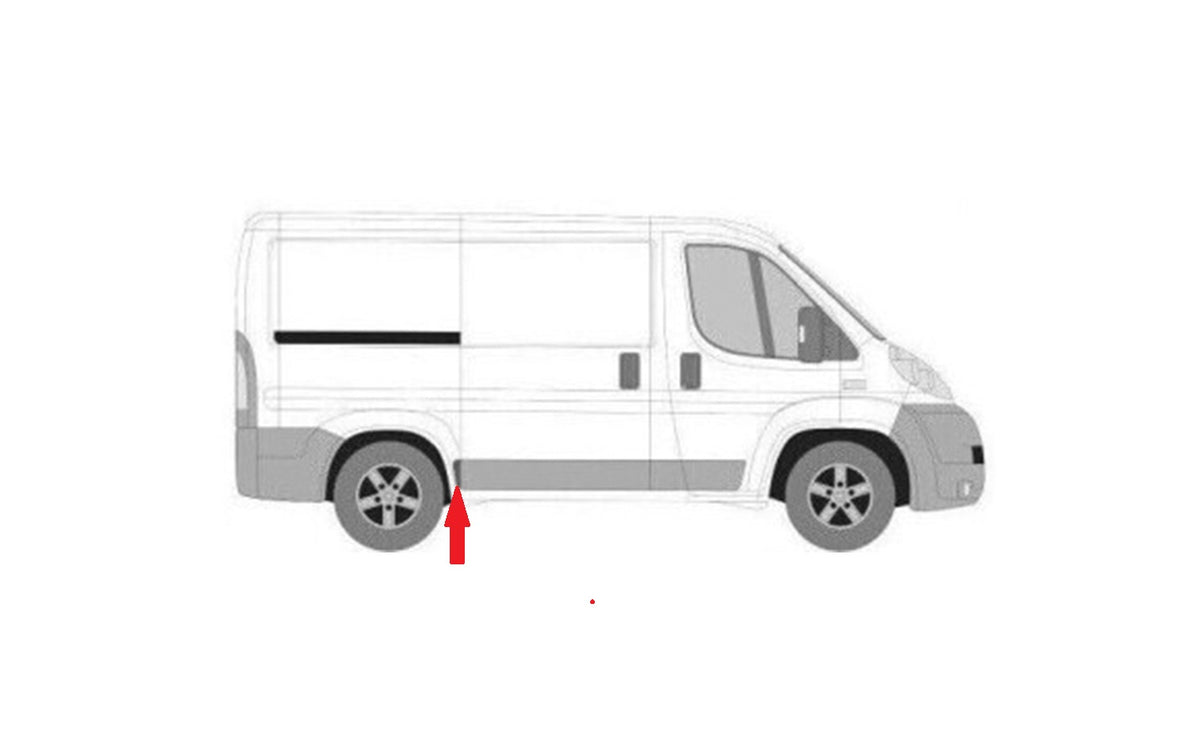 Moldura lateral central/trasero sin orificio para intermitente, acabado negro (chasis corto) — FIAT DUCATO (desde 04/2014)